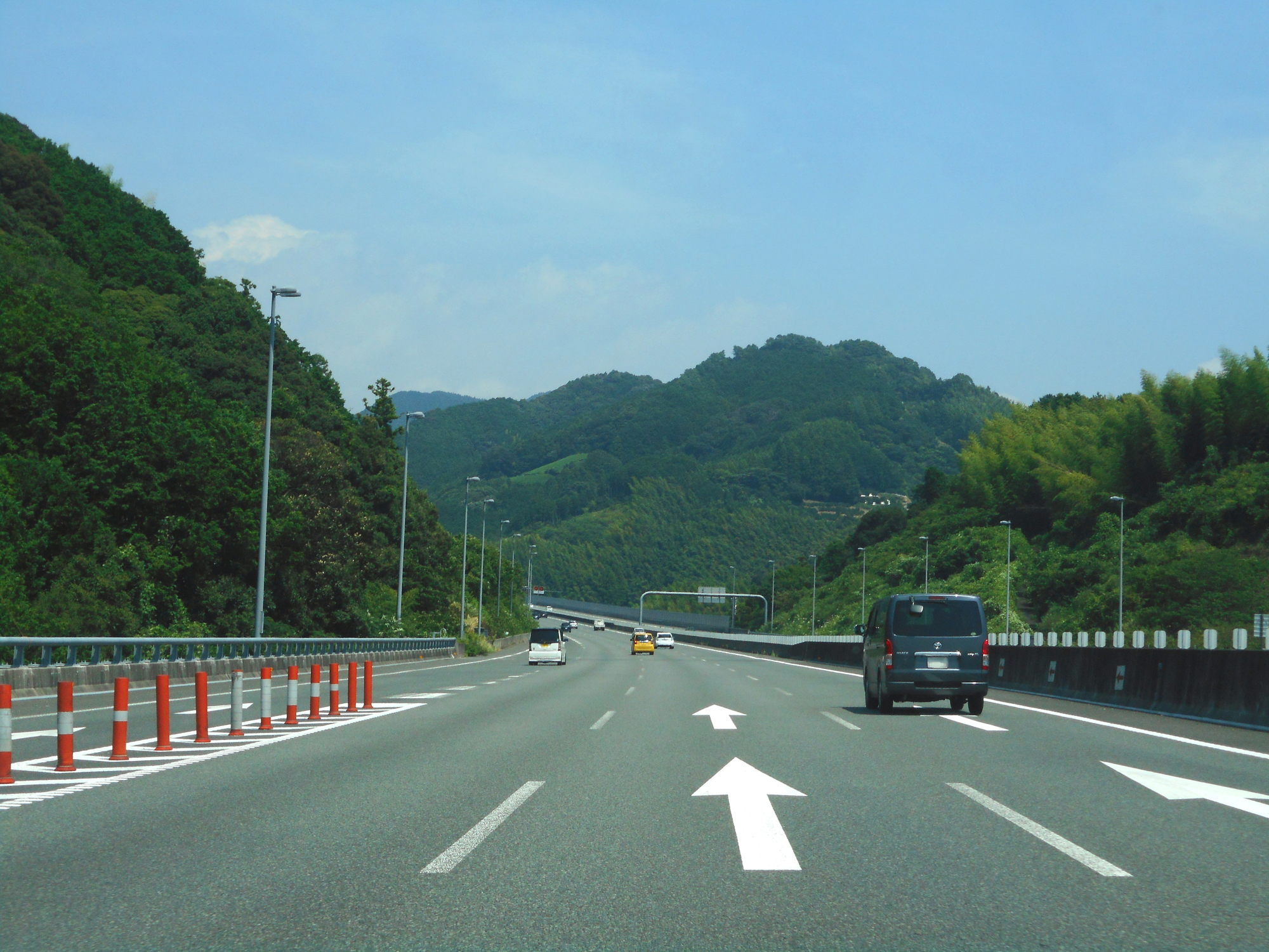 煽り運転されない対策とは 身を守るためのポイント 妨害運転罪について解説 リーガライフラボ