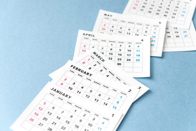 年間休日105日はフルタイムで働く人の最低ライン!法定休日と法定外休日の違いを解説