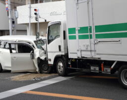 信号無視による事故の過失割合とは？違反点数と反則金・罰金も解説