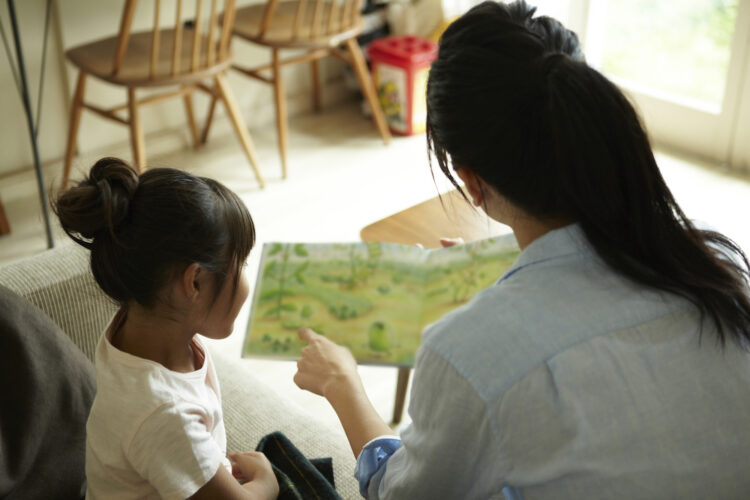 子供の認知についてシングルマザーが知っておくべき養育費や相続権のこと