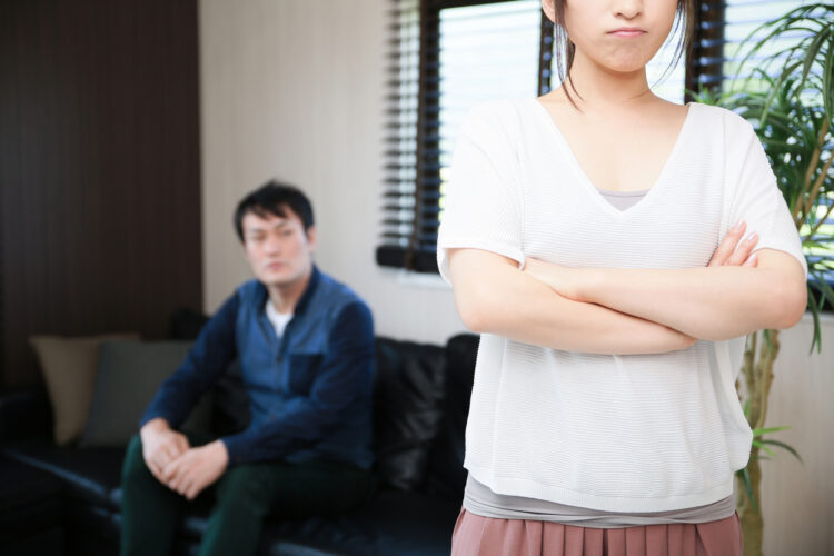不貞行為は1回だけ！慰謝料が請求できるのか、相場などを解説