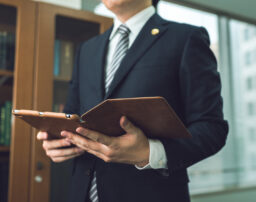 弁護士に交通事故の交渉を依頼すると必ず裁判になる？について弁護士が回答