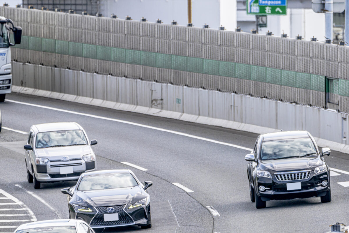 交通事故で貰えるお金の種類を解説 財産的損害と精神的損害の違い リーガライフラボ