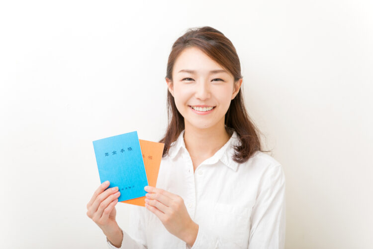 国民年金の納付が免除になる年収はいくら？免除や猶予制度の方法を解説 
