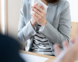 離婚を考えたらどこに相談すべき?適切な相談先とその選び方