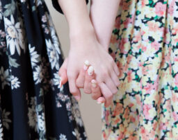 同性婚が日本で認められる見込みはある？代わりになる制度や多くある質問と回答