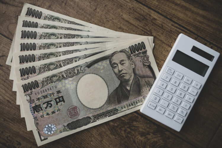 個人再生をしたらブラックリストに載る？個人再生のメリットは？