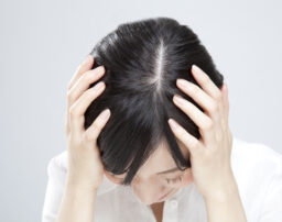 追突事故によるPTSD被害者へ|慰謝料相場と後遺障害認定のポイントを解説