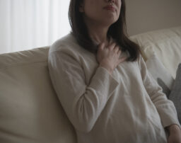 交通事故後の吐き気は後遺障害に認定される？知っておきたい対処法