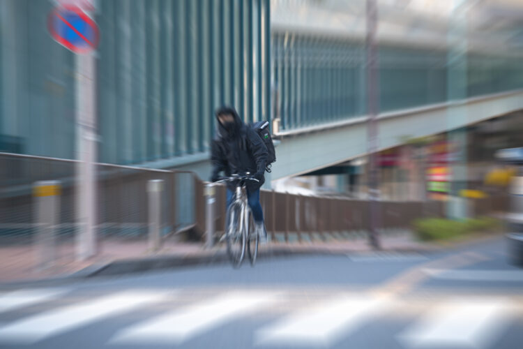 家族が自転車事故にあって死亡|加害者に請求できる賠償金を解説
