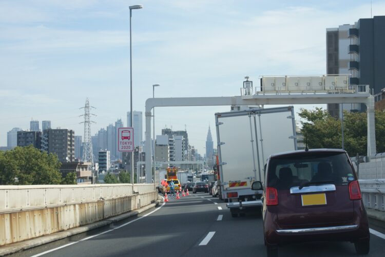 交通事故の保険金はいつもらえる?発生から受け取りまでの流れと増額のポイント