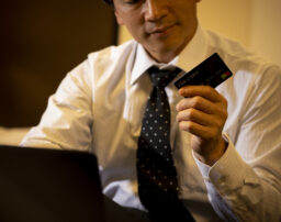 単身赴任を理由に離婚できる？単身赴任中の配偶者との離婚方法も解説