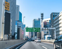 交通事故の示談交渉が進まない！典型的ケース4例と対処法を解説