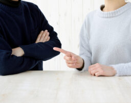 離婚後に浮気が発覚！慰謝料請求の条件について弁護士が解説
