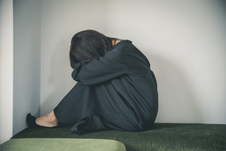 不倫されてうつ病になったら慰謝料は増額できる?相場についても解説