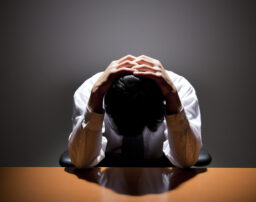 自己破産は決して恥ずかしいことではない！3つの理由を弁護士が解説