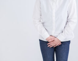 【弁護士監修】性病を隠して結婚！バレたら離婚される？