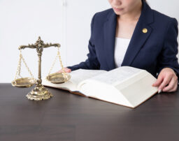 不倫の慰謝料の減額交渉を弁護士へ依頼するべき３つの理由を解説