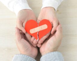 夫婦関係を修復するために必要な心構えとは？具体的な方法も解説