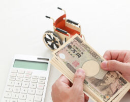 介護保険料はいつまで払うの？延滞のリスクと対処法を解説