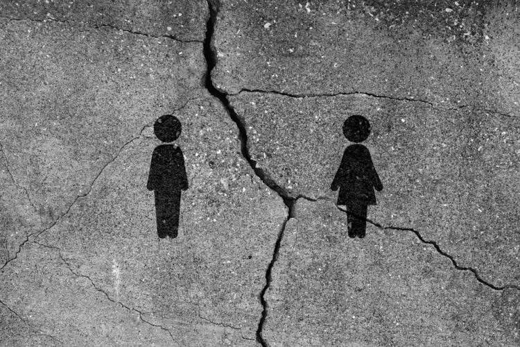 不倫相手と別れたい…関係を解消するための3つのポイントとは?