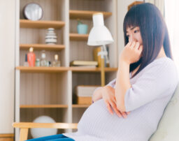 ダブル不倫で妊娠したら…弁護士が今後どうすべきかを分かりやすく解説