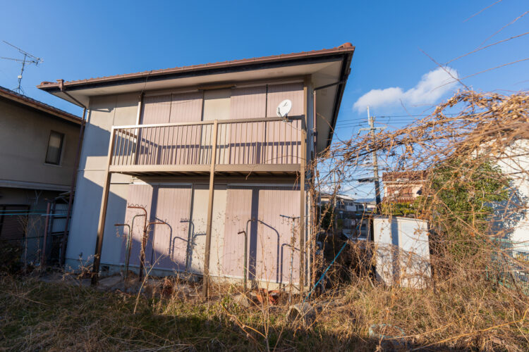 空き家を相続したときの3つの注意点と対処法をアディーレの弁護士が解説