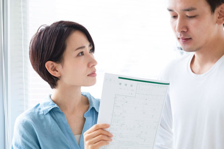 夫が離婚してくれない理由やその心理とは？ベストな対処法も解説