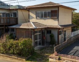 誰も相続しない土地はどうすればいい？相続放棄の方法も解説