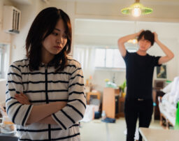 「会話をしない妻」の問題に直面!典型的なケースと解決への道筋