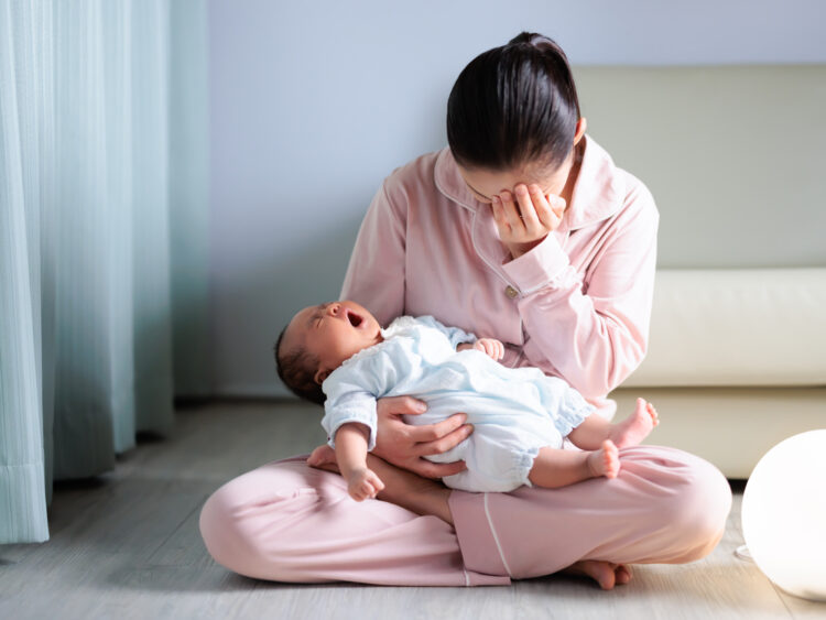 育児ノイローゼとは？症状や予防法、夫婦仲を守る方法について解説 