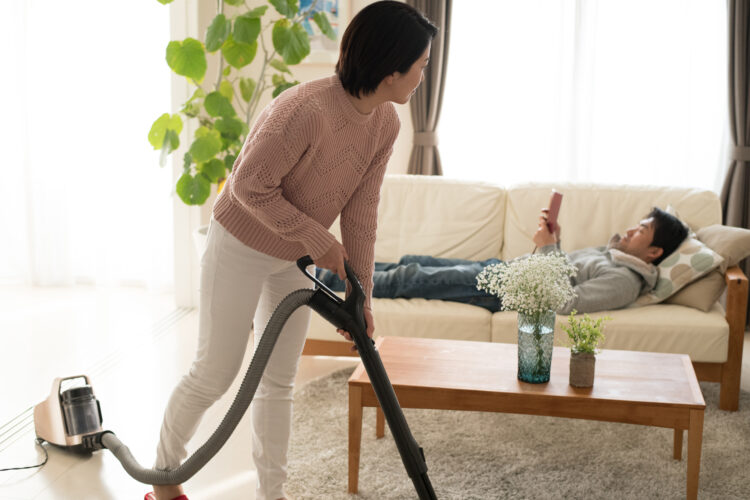 「家事をしない夫」をどうにかしたい！対処法や離婚について弁護士が解説