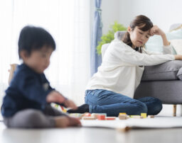 育児ノイローゼのセルフチェック｜症状・原因・対策を徹底解説
