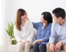 親離れできない原因と解決策：自立への第一歩を踏み出すためのガイド 