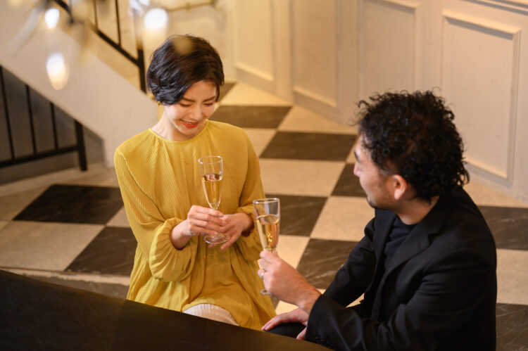 人妻と不倫するリスク｜慰謝料相場やバレたときの対処法を弁護士が解説 