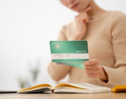 離婚すると結婚前の貯金はどうなる？財産分与の基本と対策