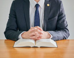 交通事故の弁護士選びで「後悔」しないために知るべきこと