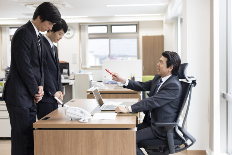 オワハラから身を守れ！よくある手口や違法性について弁護士が解説