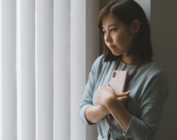 不倫の仕返しは危険？法的制裁でリベンジを