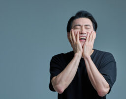 不貞行為で慰謝料請求されたら？無視は危険！減額交渉とバレにくい対処法