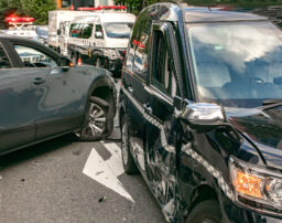交通事故で同乗していた大切な人を亡くされた方へ｜正当な賠償を受けるために必要なこと