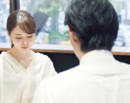 離婚の切り出し方完全ガイド｜失敗しないタイミングと状況別・例文集